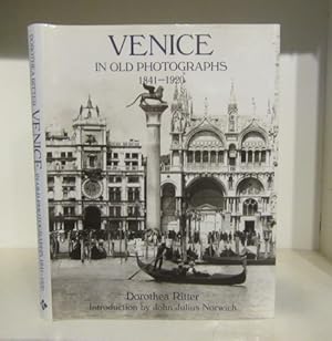 Imagen del vendedor de Venice in Old Photographs: 1841-1920 a la venta por BRIMSTONES