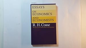 Bild des Verkufers fr Essays on Economics and Economists zum Verkauf von Gebrauchtbcherlogistik  H.J. Lauterbach