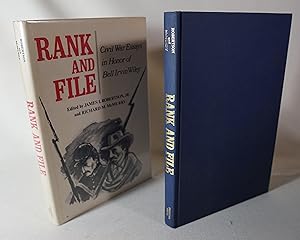 Bild des Verkufers fr Rank and File Civil War Essays in Honor of Bell Irvin Wiley zum Verkauf von Books Again
