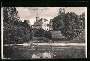 Ansichtskarte Starnberg, Schloss Berg mit Teich und Ruderboot