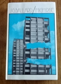 Imagen del vendedor de High-rise. a la venta por WestField Books