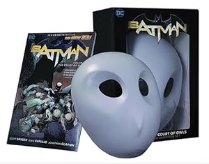 Imagen del vendedor de Batman: The Court of Owls Mask and Book Set a la venta por AussieBookSeller