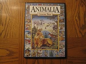 Immagine del venditore per Animalia (Animal - Alphabet Book) venduto da Clarkean Books