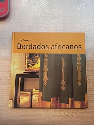 Image du vendeur pour Bordados africanos mis en vente par Librera La Esconda