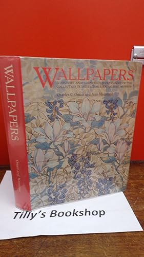 Image du vendeur pour Wallpapers in the Victoria and Albert Museum mis en vente par Tilly's Bookshop