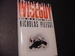 Wiseguy: Life in a Mafia Family (SIGNED Plus MOVIE TIE-INS)