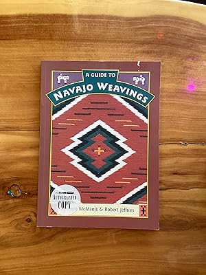 Imagen del vendedor de A Guide to Navajo Weavings a la venta por Lifeways Books and Gifts