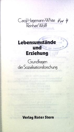 Seller image for Lebensumstnde und Erziehung : Grundfragen d. Sozialisationsforschung. for sale by books4less (Versandantiquariat Petra Gros GmbH & Co. KG)