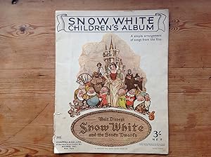 SNOW WHITE CHILDREN'S ALBUM; A SIMPLE ARRANGEMENT OF SONGS FROM THE FILM