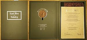 Bild des Verkufers fr Karl Mays handschriftliches Bibliotheksverzeichnis. Faksimile mit Kassette und Bronzemedaille von Wilfried Fitzenreiter. Exemplar Nr. 8 zum Verkauf von Graphem. Kunst- und Buchantiquariat