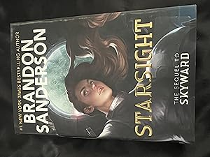 Skyward Flight - Brandon Sanderson: 9781399602150 - AbeBooks