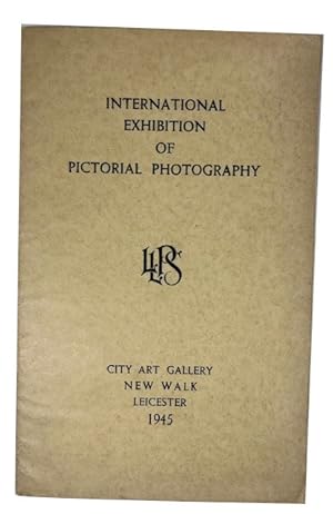 Imagen del vendedor de International Exhibition of Pictorial Photography. a la venta por McBlain Books, ABAA