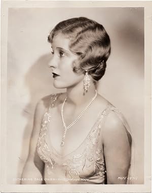 Bild des Verkufers fr His Glorious Night (Two original photographs of Catherine Dale Owen publicizing the 1929 film) zum Verkauf von Royal Books, Inc., ABAA