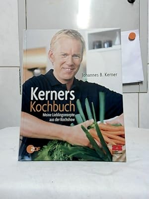 Immagine del venditore per Kerners Kochbuch : [meine Lieblingsrezepte aus der Kochshow]. Johannes B. Kerner. Mit Fotos von Jan-Peter Westermann. [Red. Alexandra Schlinz ; Kathrin Ullerich] venduto da Ralf Bnschen