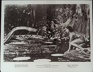 Imagen del vendedor de The Jungle Book 8 x 10 Still 1942 Sabu, Joseph Calleia a la venta por AcornBooksNH