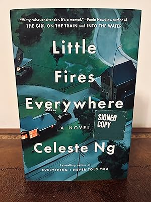 Bild des Verkufers fr Little Fires Everywhere: A Novel [SIGNED] zum Verkauf von Vero Beach Books