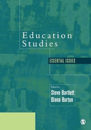 Imagen del vendedor de Education Studies: Essential Issues a la venta por WeBuyBooks