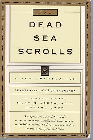 Bild des Verkufers fr The Dead Sea Scrolls: A New Translation zum Verkauf von Robinson Street Books, IOBA