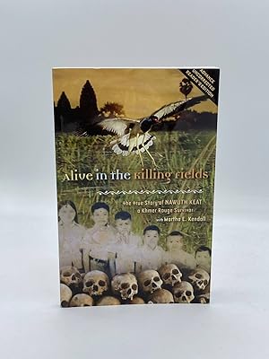 Imagen del vendedor de Alive in the Killing Fields Surviving the Khmer Rouge Genocide a la venta por True Oak Books