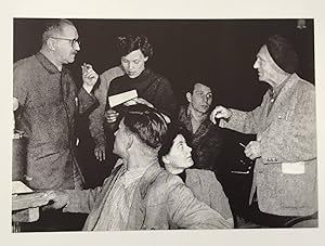 Brecht auf der Probe : [zum 80. Geburtstag von Bertolt Brecht, 10. Febr. 1978]. Berliner Ensemble