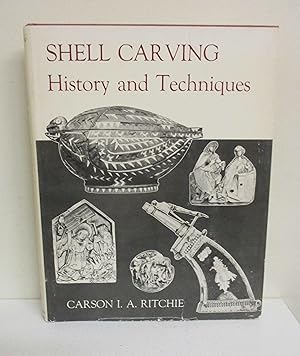 Image du vendeur pour Shell Carving: History and Techbiques mis en vente par The Book Junction