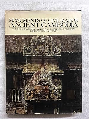 Imagen del vendedor de Monuments of Civilization. Ancient Cambodia a la venta por Campbell Llibres