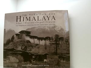 Bild des Verkufers fr Im Schatten des Himalaya: Eine fotografische Erinnerung von Jean Claude White 1883-1903 zum Verkauf von Book Broker