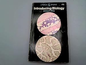 Imagen del vendedor de INTRODUCING BIOLOGY. a la venta por Goldstone Rare Books