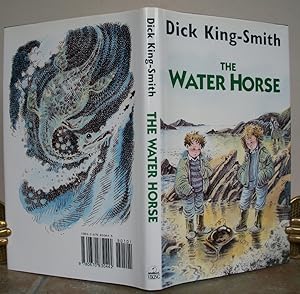 Imagen del vendedor de THE WATER HORSE. a la venta por Roger Middleton P.B.F.A.