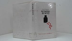 Seller image for Wynebu Bywyd, Ysgrifau Ar Rai Problemau Seicolegol a Chymdeithasol for sale by Goldstone Rare Books