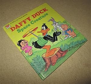 Immagine del venditore per Daffy Duck Space Creature venduto da Homeward Bound Books