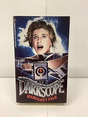 Immagine del venditore per Darkscope venduto da Chamblin Bookmine