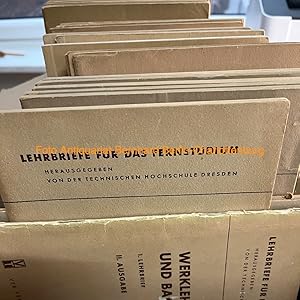 Image du vendeur pour Lehrbriefe fr das Fernstudium (Sammlung von 60 Heften zusammen) mis en vente par Antiquariat Bernhard