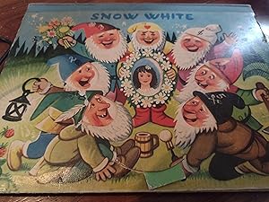 Seller image for SNOW WHITE for sale by Vancouver Books