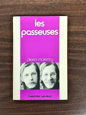 Les passeuses