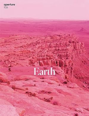 Imagen del vendedor de Aperture 234: Earth (Paperback) a la venta por CitiRetail