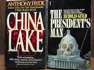 Imagen del vendedor de CHINA LAKE / THE PRESIDENT'S MAN a la venta por The Book Abyss