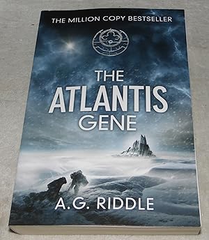 Image du vendeur pour The Atlantis Gene: A Thriller (The Origin Mystery, Book 1) mis en vente par Pheonix Books and Collectibles