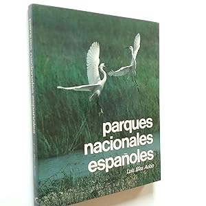 Bild des Verkufers fr Parques nacionales espaoles zum Verkauf von MAUTALOS LIBRERA