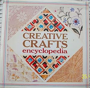 Bild des Verkufers fr Creative Crafts Encyclopedia zum Verkauf von Books and Bobs