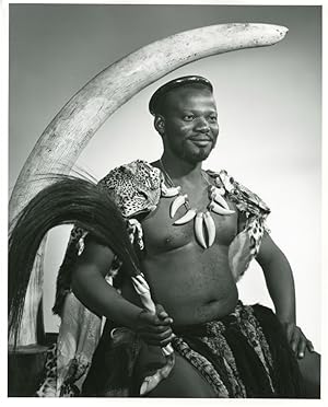 [Original Gelatin Silver Print Portrait Photograph of Mangosuthu Buthelezi]