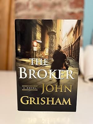 The Broker: A Novel