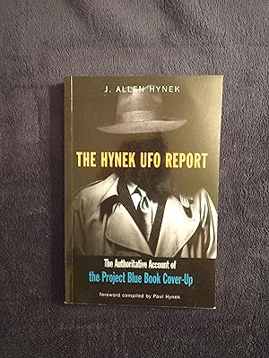 Immagine del venditore per THE HYNEK UFO REPORT: THE AUTHORITATIVE ACCOUNT OF THE PROJECT BLUE BOOK COVER-UP venduto da JB's Book Vault