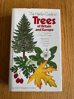 Seller image for THE HAMLYN GUIDE TO TREES OF BRITAIN AND EUROPE for sale by Happyfish Books