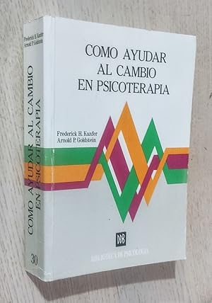 Seller image for COMO AYUDAR AL CAMBIO EN PSICOTERAPIA. Un manual de mtodos for sale by MINTAKA Libros