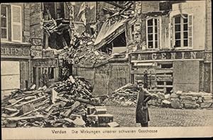 Seller image for Ansichtskarte / Postkarte Verdun Meuse, Bataille de Verdun, Schlacht 1916, Die Wirkungen schwerer Geschosse for sale by akpool GmbH