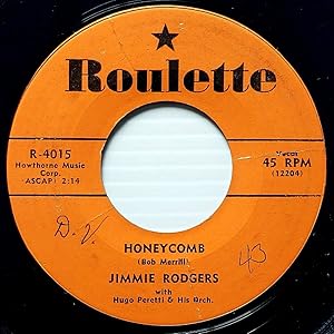 Seller image for Honeycomb / Their Hearts Were Full Of Spring [7" 45 rpm Single] for sale by Kayleighbug Books, IOBA