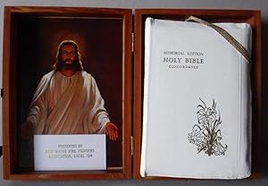 Holy Bible Containing the Old and New Testaments - Authorized King James Version, Self-Pronouncin...