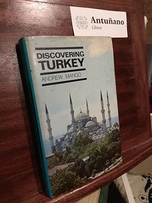 Image du vendeur pour Discovering Turkey mis en vente par Libros Antuano