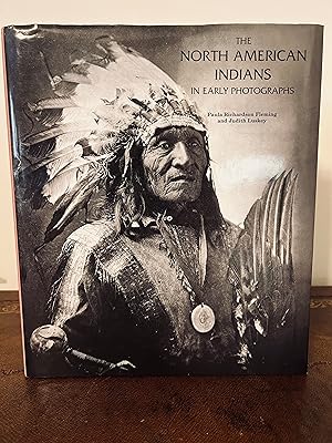 Immagine del venditore per The North American Indians in Early Photographs venduto da Vero Beach Books
